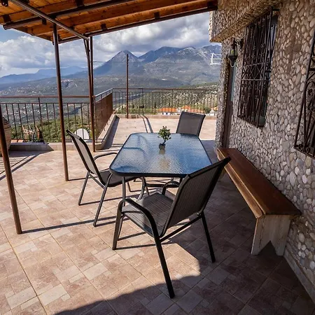 Sea & Mountain Serenity Holiday home Platsa