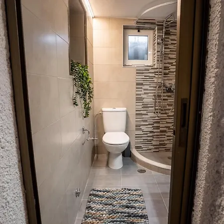 Sea & Mountain - Mani Serenity Retreat *