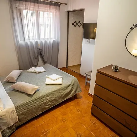 Sea & Mountain - Mani Serenity Retreat Ferienhaus *