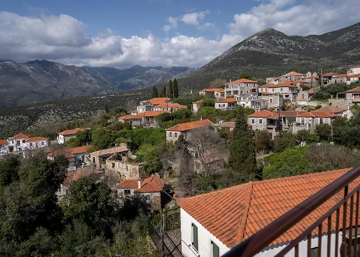 Sea & Mountain - Mani Serenity Retreat