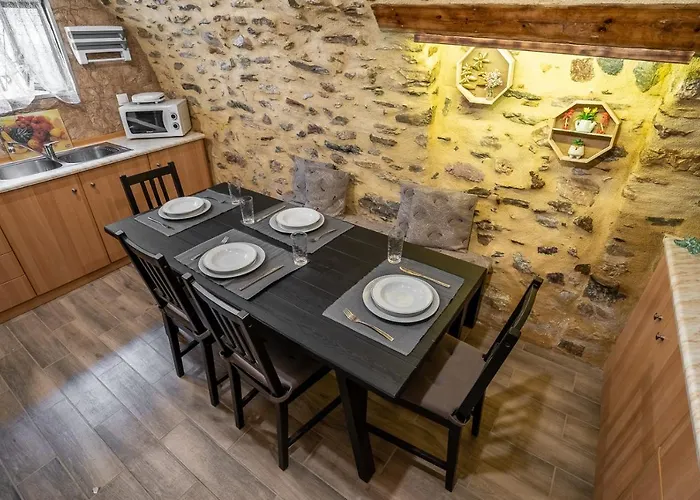 Sea & Mountain - Mani Serenity Retreat *