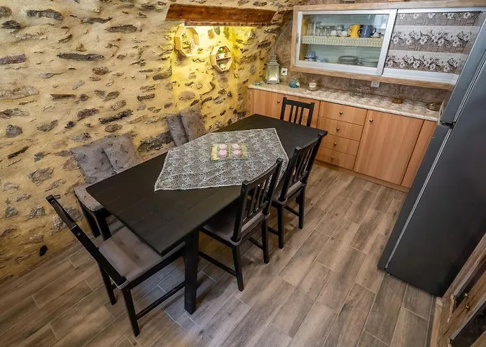 Sea & Mountain - Mani Serenity Retreat Feriehus Plátsa