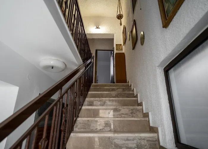 Sea & Mountain - Mani Serenity Retreat Feriehus