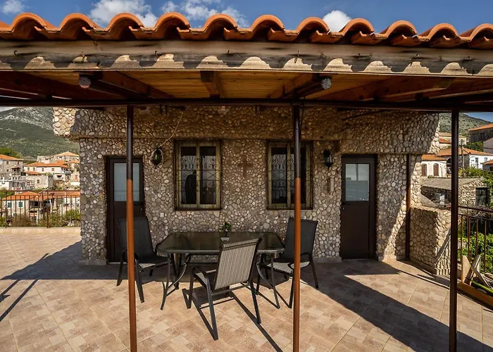 Feriehus Sea & Mountain - Mani Serenity Retreat