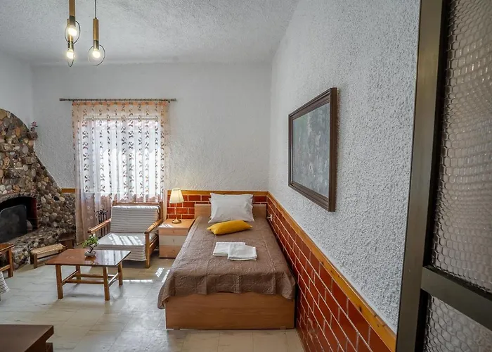 Sea & Mountain - Mani Serenity Retreat Feriehus