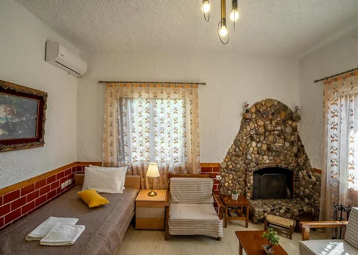 Feriehus Sea & Mountain - Mani Serenity Retreat